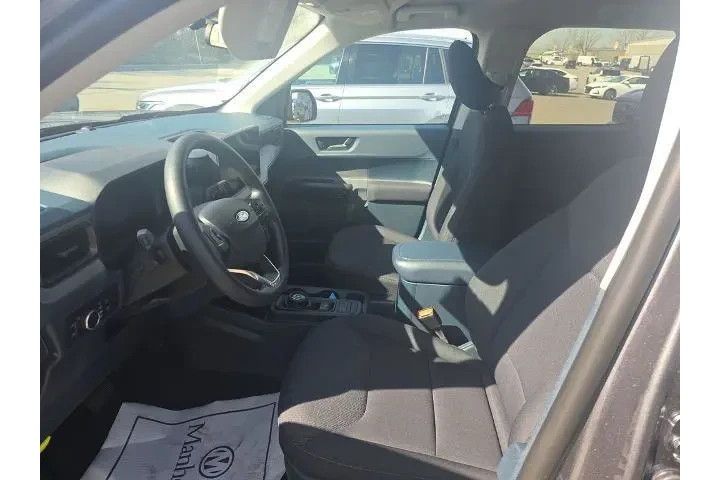 $27499 : Ford Maverick 2025 AWD XL 4d image 7