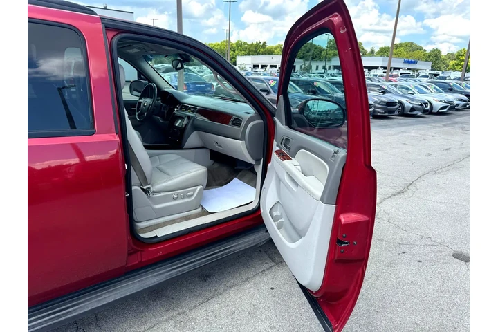 $7980 : 2013 Tahoe 4WD 4dr 1500 LT image 8