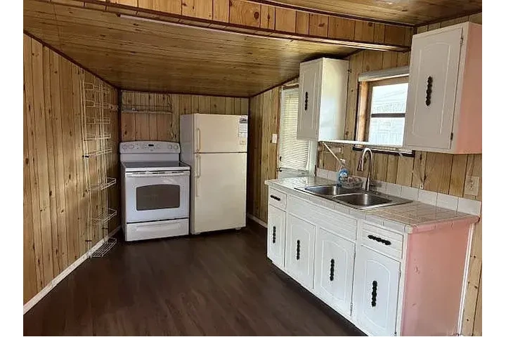 $700 : HOUSE RENT IN AVON PARK FL image 10
