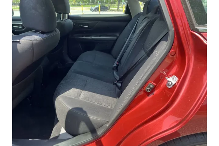 $9900 : 2016 Altima 2.5 S image 10