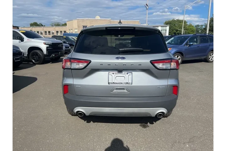 $23000 : Ford Escape 2022 AWD SE 4dr image 4