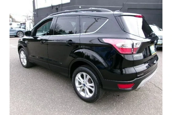 $15996 : Ford Escape 2017 AWD SE 4dr image 9