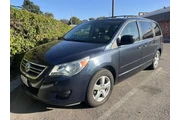 $6400 : 2009 Routan SE thumbnail