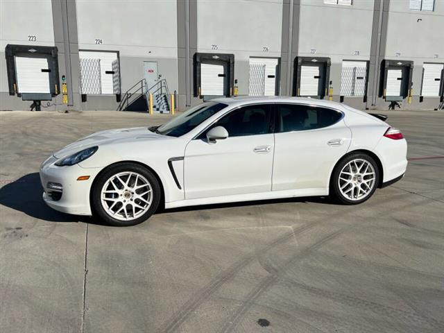 $24999 : 2010 Panamera S image 4