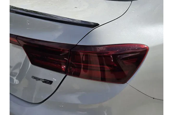 $19423 : Kia Forte 2024 GT-Line 4dr S image 8