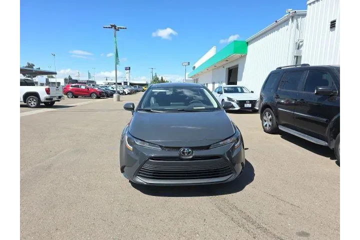 $21900 : Toyota Corolla 2024 LE 4dr S image 2