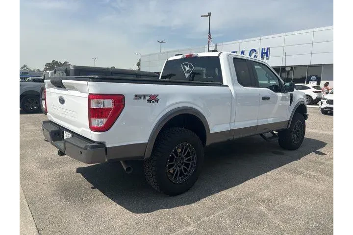 $36974 : Ford F-150 2023 4x4 XL 4dr S image 3