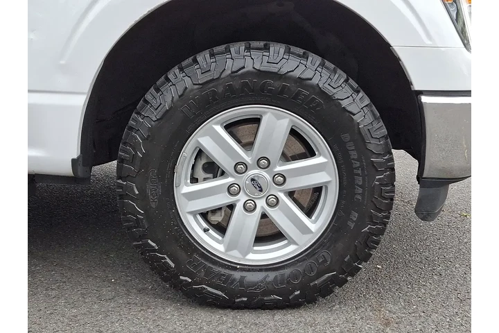 $31500 : Ford F-150 2021 4x4 XL 4dr S image 9