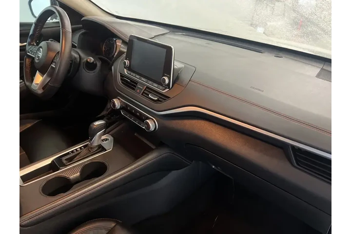 $16770 : Nissan Altima 2021 2.5 SR 4d image 10