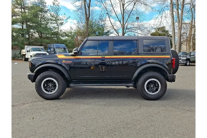 $39995 : Ford Bronco 2023 4x4 Outer B image 4