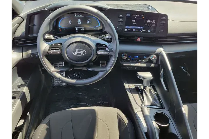 $21100 : Hyundai ELANTRA 2025 SEL Spo image 6