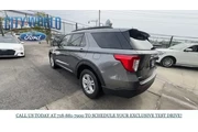 $27927 : Ford Explorer 2022 AWD XLT 4 thumbnail