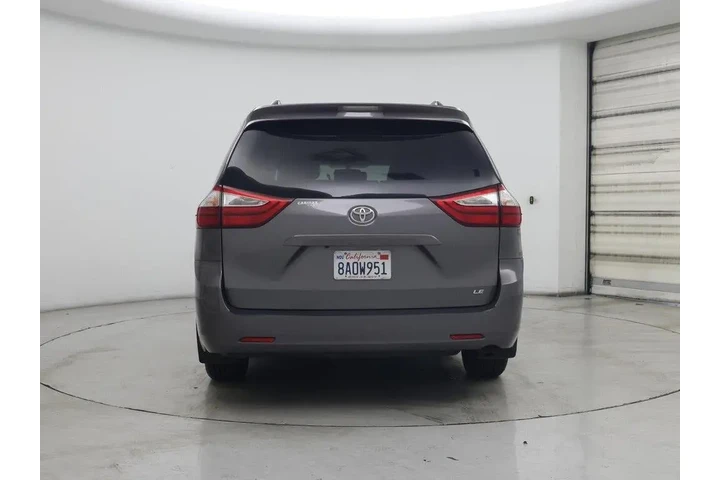 $28998 : Toyota Sienna 2017 LE 7-Pass image 6