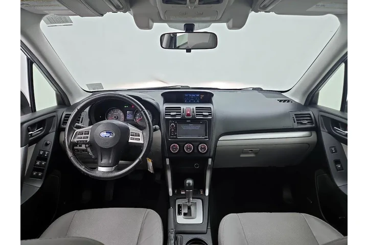 $17998 : Subaru Forester 2015 AWD 2.5 image 9