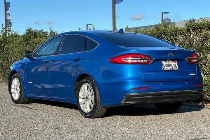 $10095 : Ford Fusion Hybrid 2019 SEL image 6