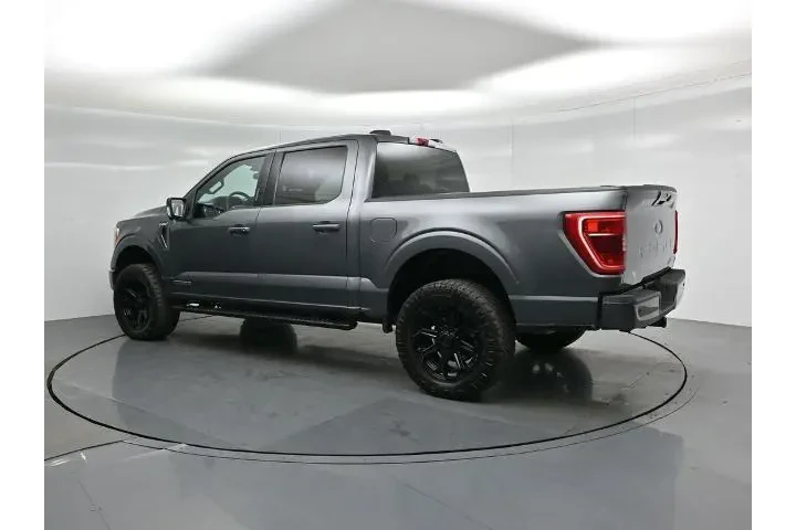 $35000 : Ford F-150 2021 4x4 XLT 4dr image 6