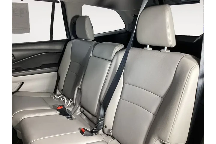$18000 : Honda Pilot 2016 AWD Touring image 7