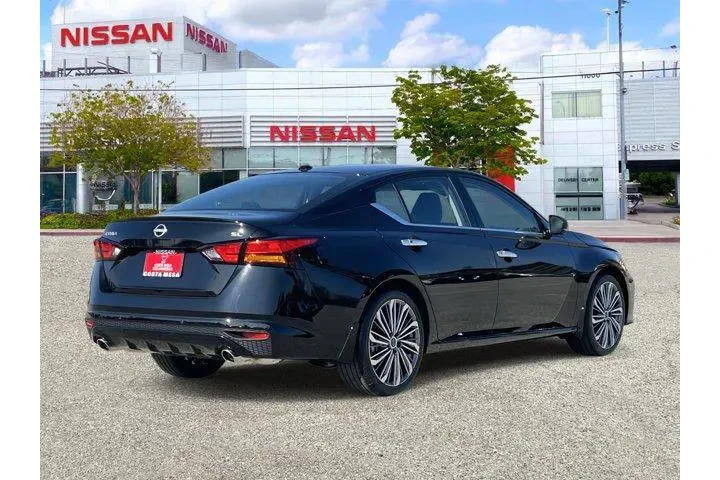 $32940 : Nissan Altima 2025 2.5 SL 4d image 4