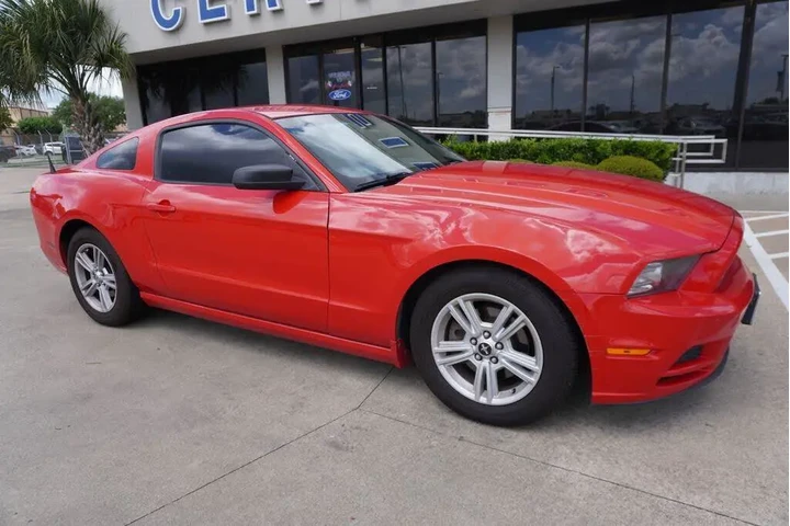 $12225 : Ford Mustang 2014 V6 2dr Fas image 1