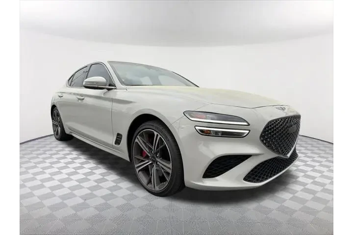 $36991 : Genesis G70 2025 2.5T Standa image 3