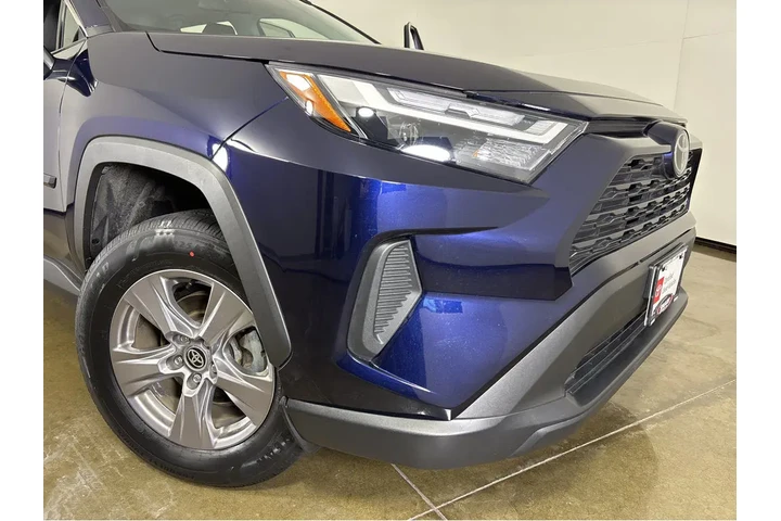 $35989 : Gold Certified2025 RAV4 Hybri image 6