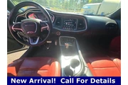 $18941 : Dodge Challenger 2018 SXT 2d thumbnail