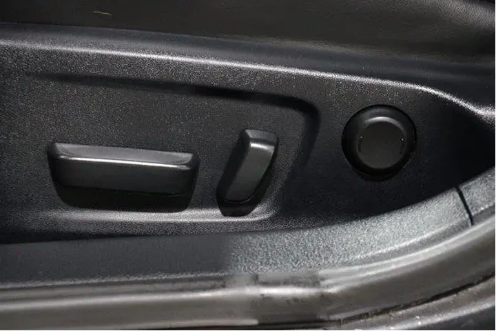 $39892 : Lexus IS 350 2021 F SPORT 4d image 4