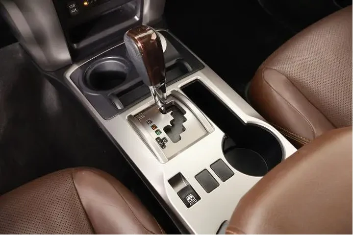 $29923 : Toyota 4Runner 2019 4x4 TRD image 8