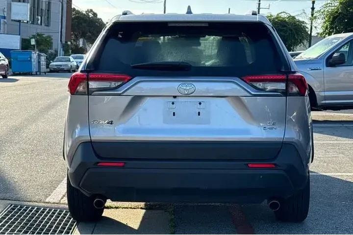 $34991 : Toyota RAV4 Hybrid 2025 AWD image 6