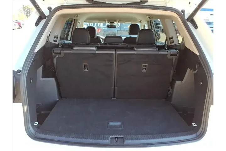 $33101 : Volkswagen Atlas 2025 AWD SE image 9