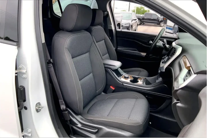 $19115 : GMC Acadia 2022 SLE 4dr SUV image 8