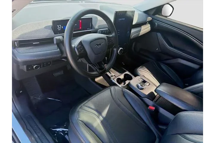 $29388 : Ford Mustang Mach-E 2024 Pre image 7