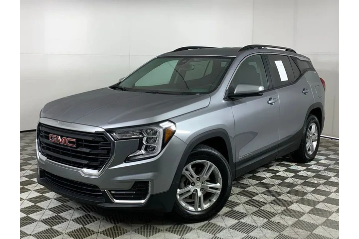 $20820 : GMC Terrain 2023 SLE 4dr SUV image 2