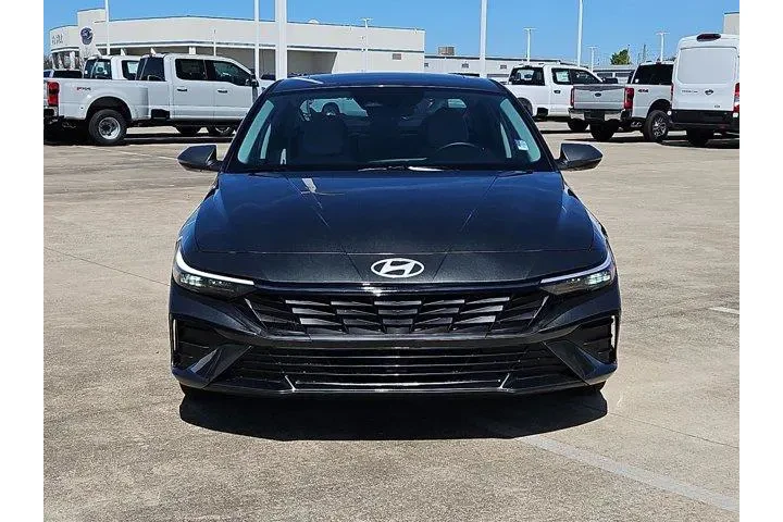 $23299 : Hyundai ELANTRA 2025 Limited image 8
