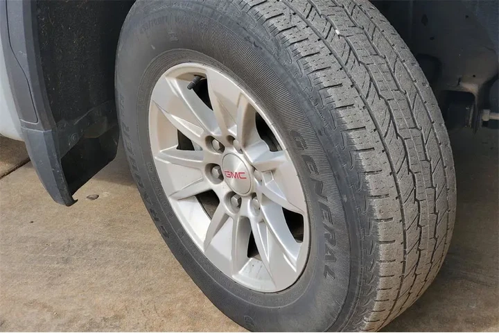 $32995 : GMC Sierra 1500 2024 4x2 SLE image 4