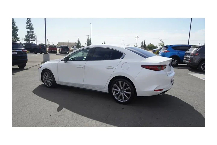 $18984 : 2019 3 Sedan w/Premium Pkg image 8