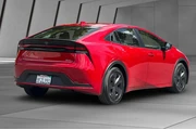 $23500 : Toyota Prius 2023 LE 4dr Hat thumbnail