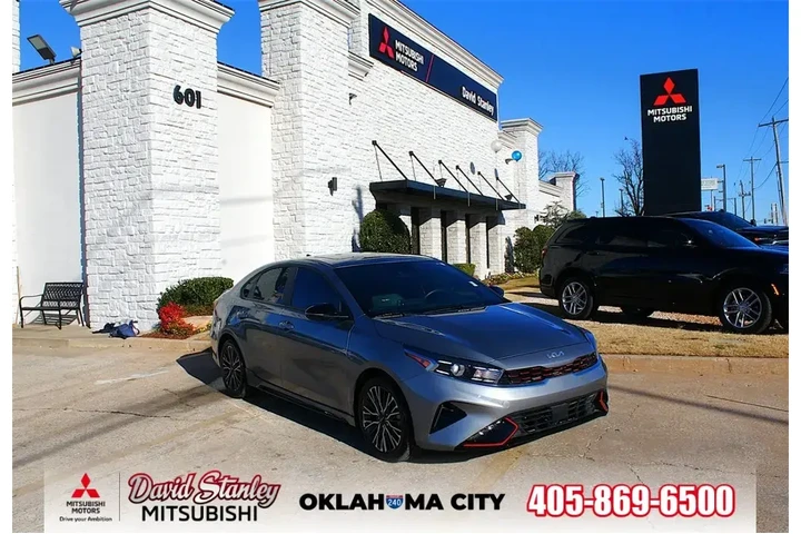 $21213 : Kia Forte 2024 GT-Line 4dr S image 1