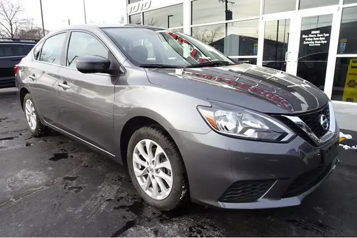 2019 Sentra image 2