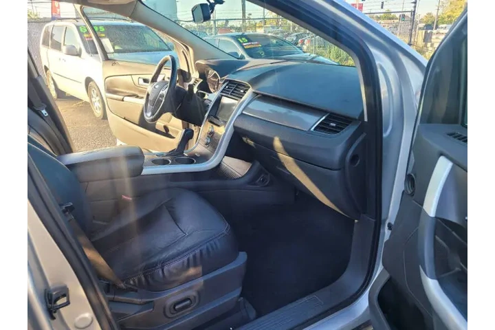 $7400 : 2011 Edge SEL image 7