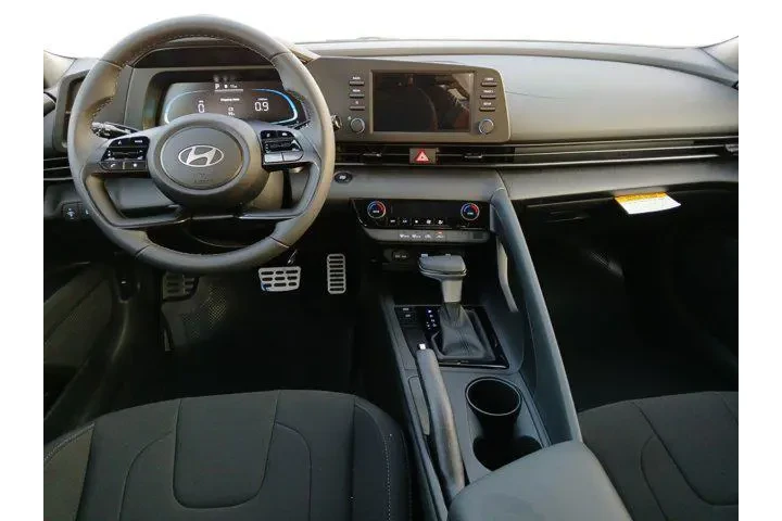 $21991 : Hyundai ELANTRA 2024 SEL 4dr image 10