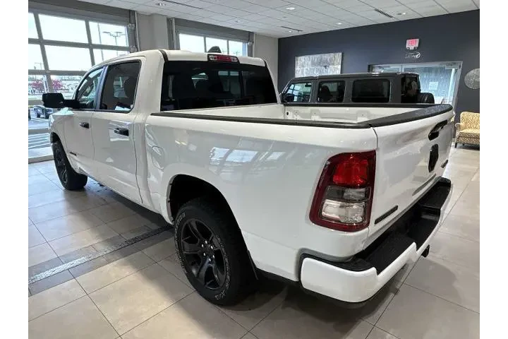 $38448 : Ram 1500 2023 4x4 Big Horn 4 image 5