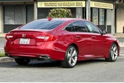 $22729 : Honda Accord 2018 Touring 4d thumbnail