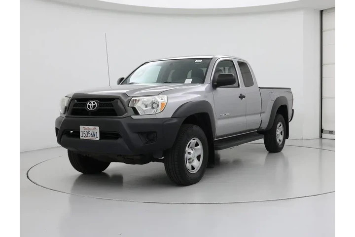 $23998 : Toyota Tacoma 2015 4x2 PreRu image 4