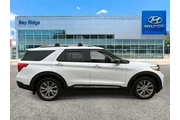 $17004 : Ford Explorer 2020 AWD Limit thumbnail