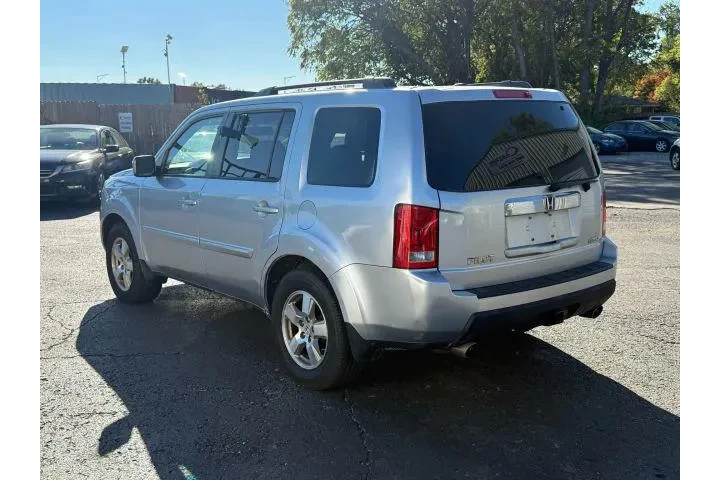 $8500 : Honda Pilot 2011 4x4 EX-L 4d image 2