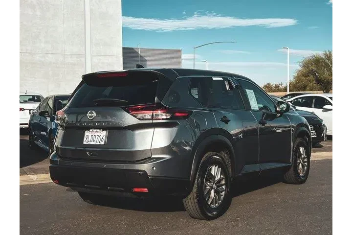 $19937 : Nissan Rogue 2024 S 4dr Cros image 3