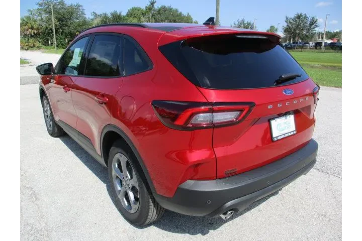 $28995 : Ford Escape 2025 ST-Line 4dr image 5