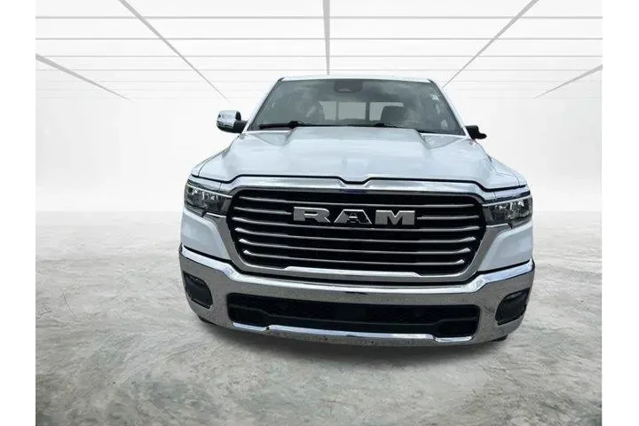 $37061 : Ram 1500 2025 4x4 Laramie 4d image 8