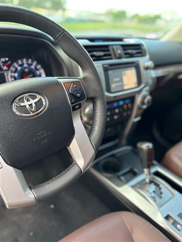 $22500 : Toyota 4Runner Premium image 5